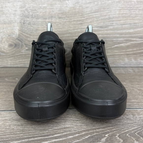 Ecco Flexure T-Cap Women’s Sz 8/EU 39 Black Leather Low Top Lace Up Sneakers - Picture 2 of 10